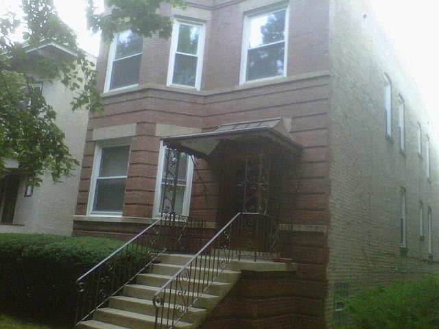 1st image of 2436 W Wilson Ave #2