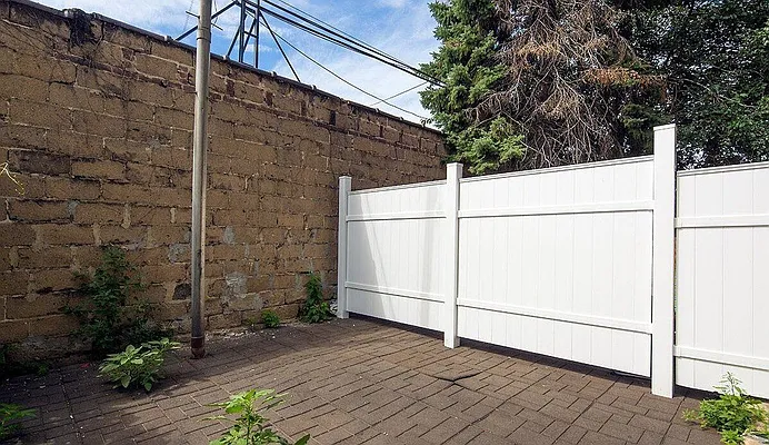 Rented by Bold New York | media 7