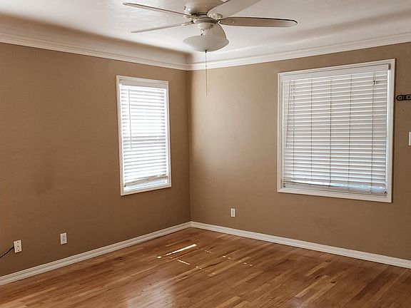 3rd image of 1130 Bessie Ave
