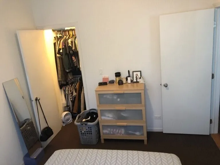 5054 N Winthrop Ave #213 — Photo 4