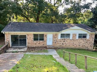 900 Von Dale Cir, Birmingham, AL 35215