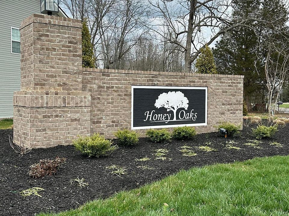 2nd image of 7703 Honey Oaks Rd