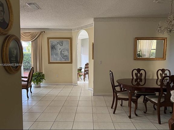 4th image of 15619 SW 112th Dr