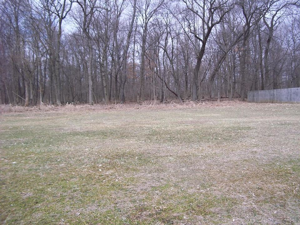 1st image of 914 Nottingham Dr