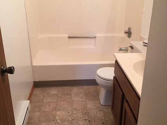3rd image of 305 Willow St #408