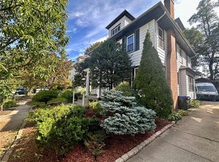 141 Elton St, Providence, RI 02906