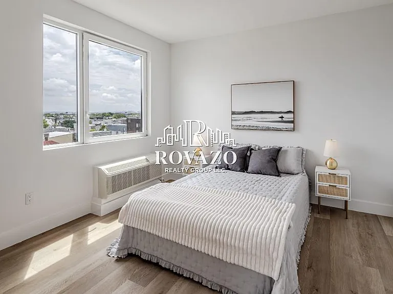 39-40 Madison St #503B — Photo 10
