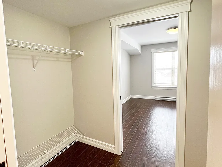 101 Sunset St — Photo 13