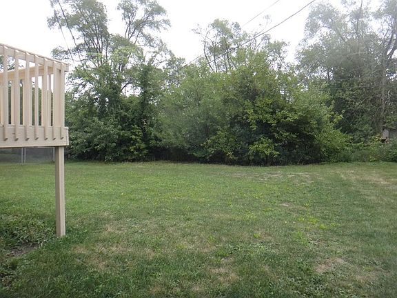 3rd image of 16137 Paulina Ave