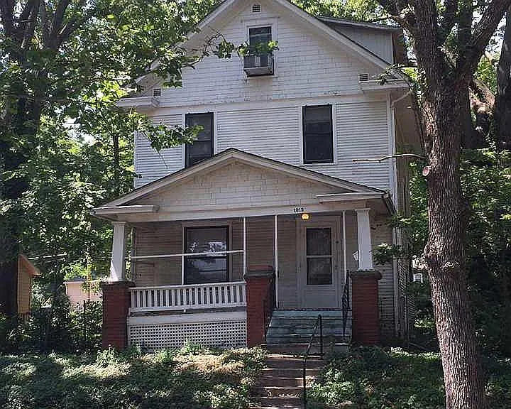 1015 Alabama St — Photo 1