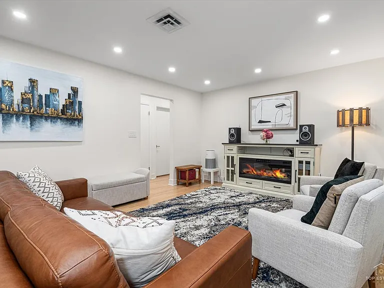 3521 Forest Ave — Photo 7