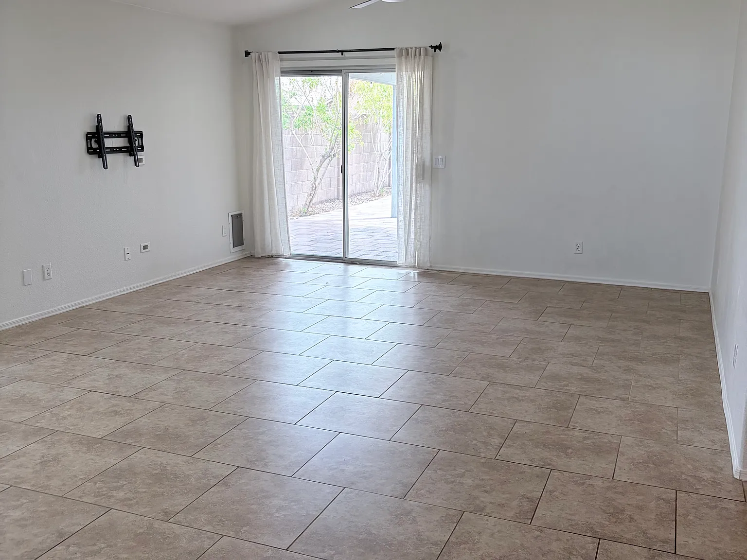 W Gail Dr, Gilbert — Photo 4