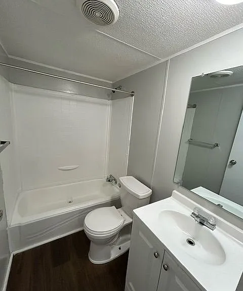 Lincoln Place — Photo 35