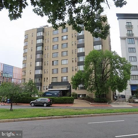 1st image of 1 Scott Cir #419