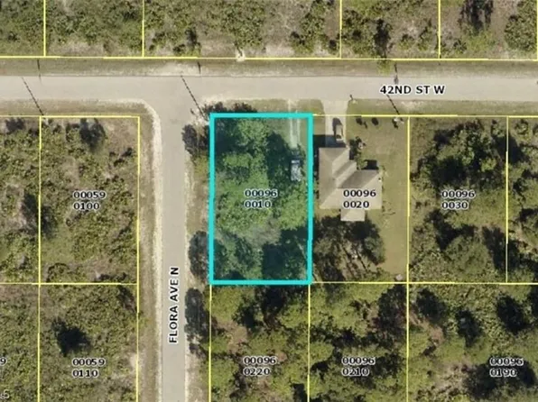 2709 42nd ST W, LEHIGH ACRES, FL 33971