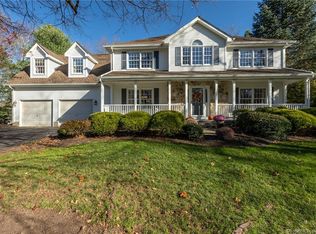 10 Cambridge Dr, South Windsor, CT 06074