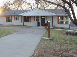 1141 N Country Club Rd, Muskogee, OK 74403