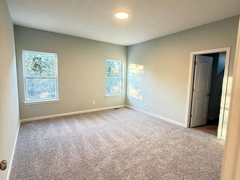 11161 Wood Ave — Photo 15
