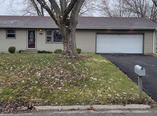 12231 Hendricks Ct, Crown Point, IN 46307