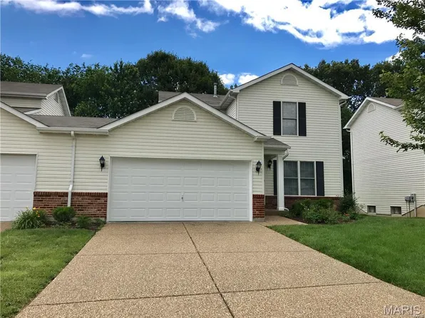 48 Deer Grove Dr, Saint Peters, MO 63376