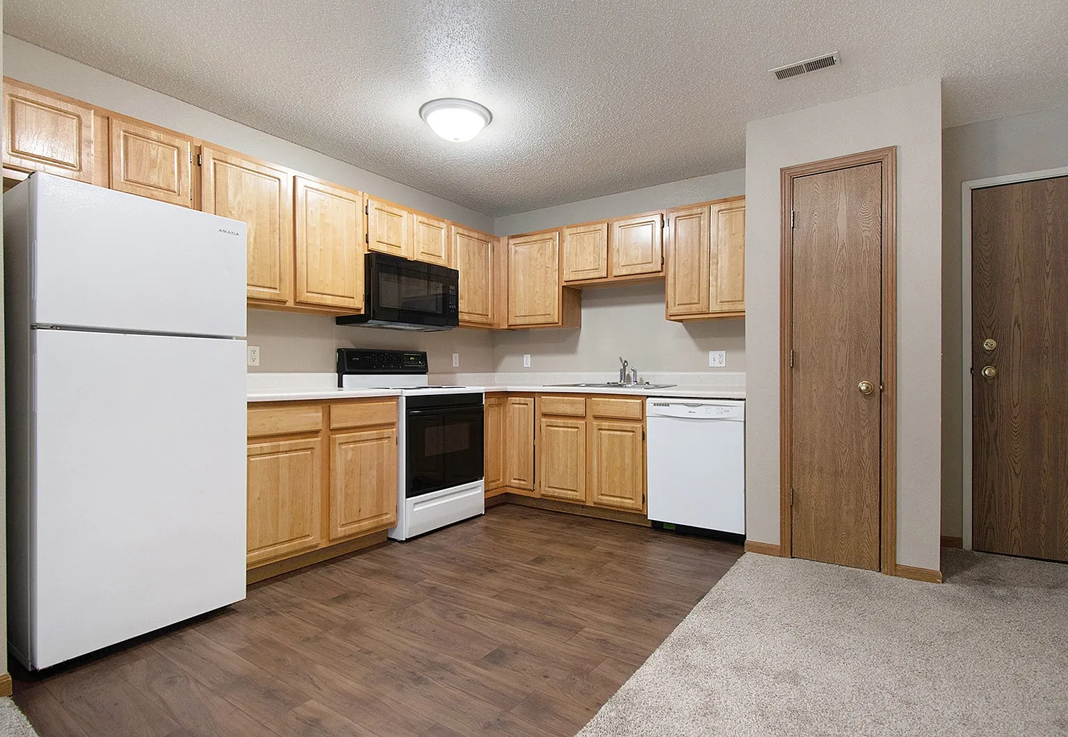 Deerfield Apartments Council Bluffs — Photo 4
