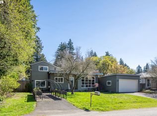 9824 SW 56th Ave, Portland, OR 97219