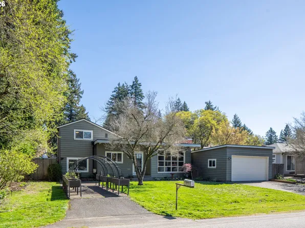 9824 SW 56th Ave, Portland, OR 97219