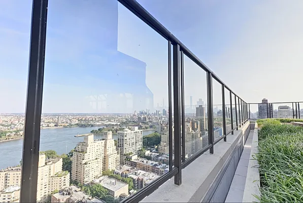 Rented by Douglas Elliman | media 52