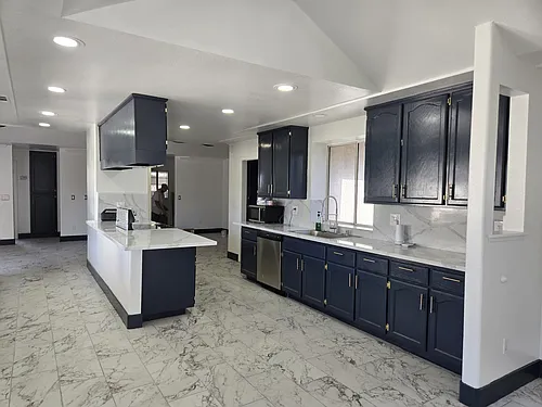 1301 Bell Ave Photo 1