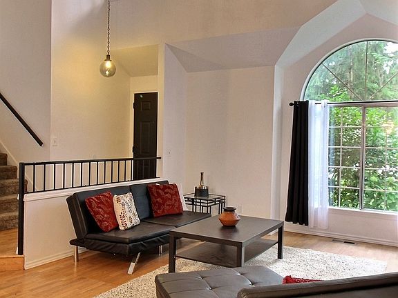 4th image of 21525 SE 292nd Court