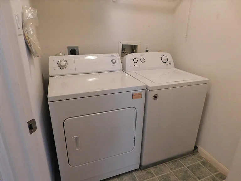 2710 Grants Lake Blvd #G3 — Photo 7