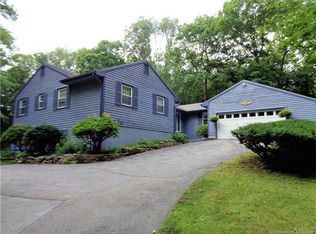 247 Denison Hill Rd, N Stonington, CT 06359