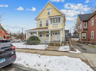 98 Princeton St, Springfield, MA 01109