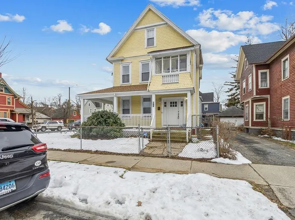 98 Princeton St, Springfield, MA 01109
