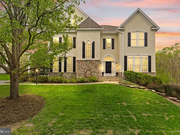 43482 Squirrel Ridge Pl, Leesburg, VA 20176