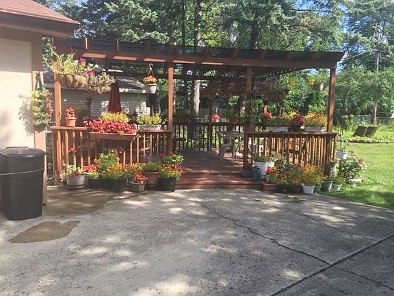 5th image of 4623 Howard Ave