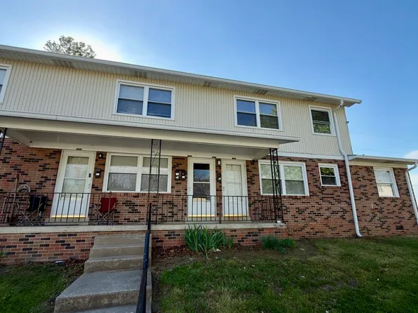 100 Sycamore Ct #107, Carlisle, KY 40311