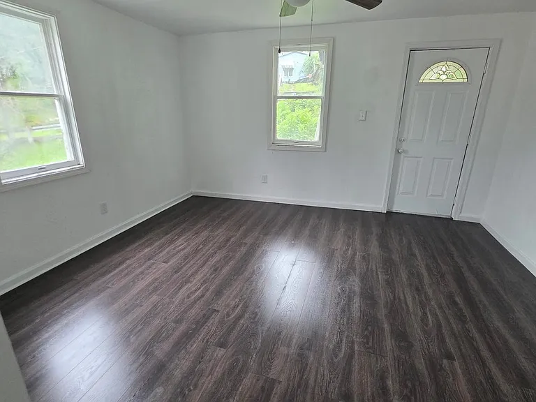 861 Koehler Ave #2 — Photo 5