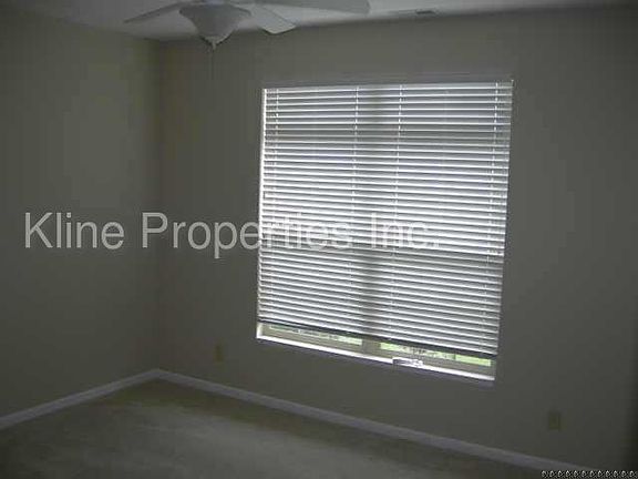 3rd image of 4921 Bridgefield Dr