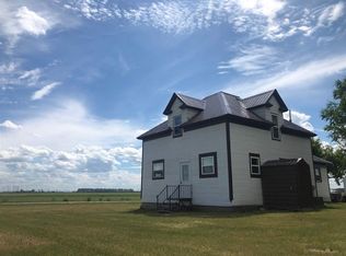 7717 3rd Ave N, Towner, ND 58713