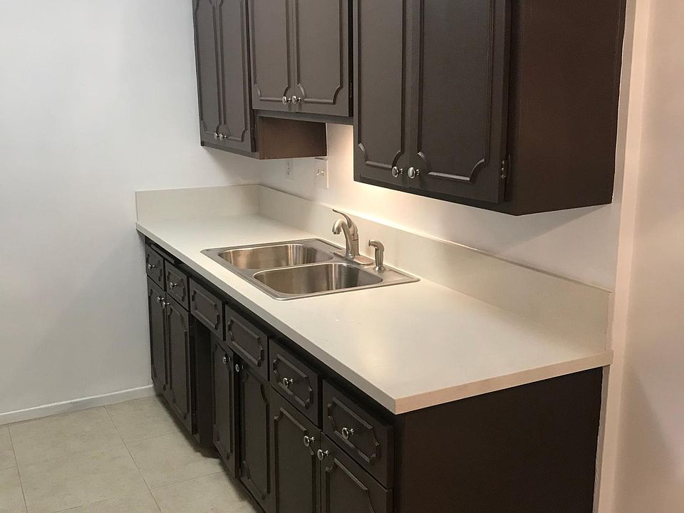 2nd image of 335 Cedar Ave Unit 114