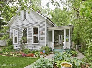 814 Warren Ave, Downers Grove, IL 60515