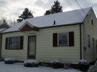 1424 Washington Blvd, Louisville, OH
