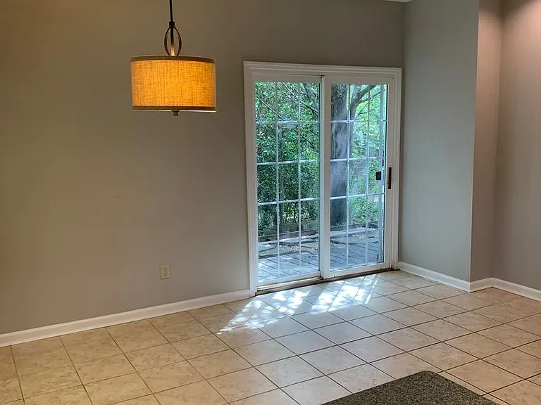 380 Butternut Dr — Photo 14