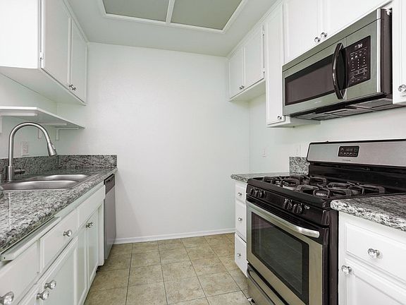 4th image of 4560 Coldwater Canyon Ave