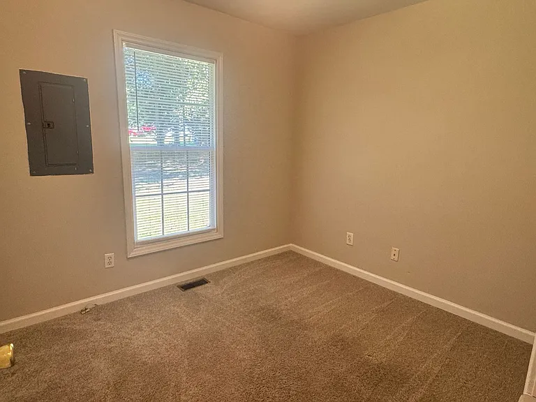 310 Hill St #D — Photo 14