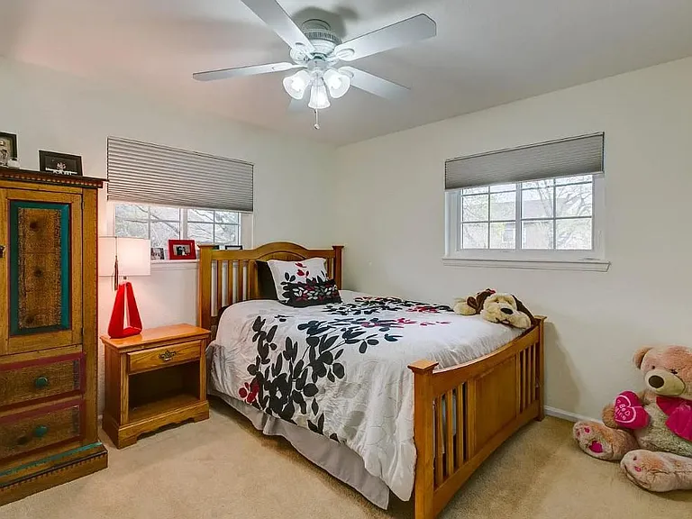 1535 Bradley Dr — Photo 16