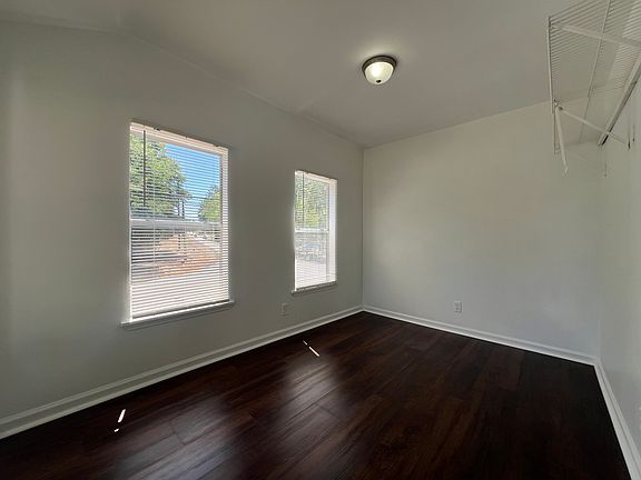 5th image of 621 W Jones Ave #A