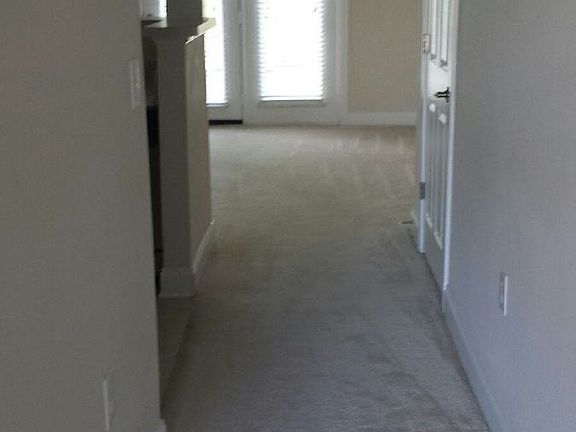 5th image of 206 Shady Grove Ln
