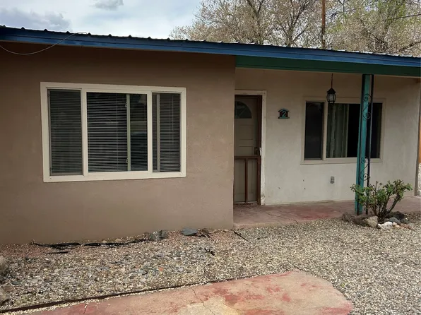 3120 Jemez Rd, Santa Fe, NM 87507